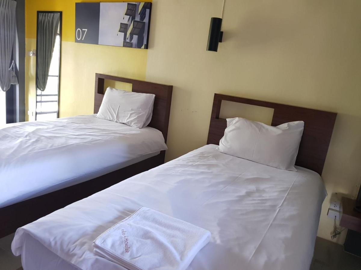 Elite Residence Phitsanulok Sha Bagian luar foto